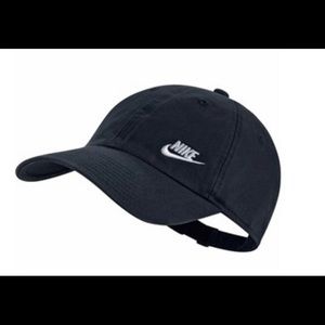 Black Nike Hat
